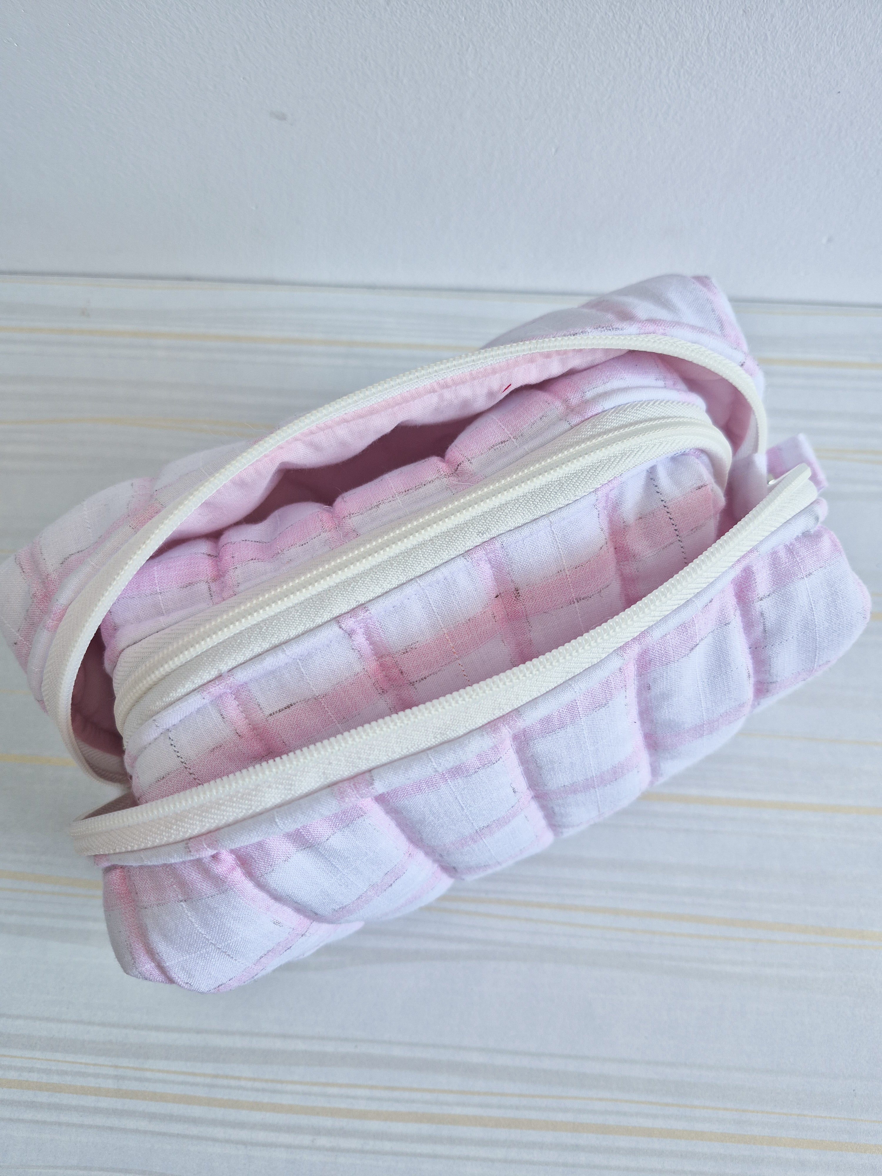 Pink Check Makeup & Travel Pouch Combo